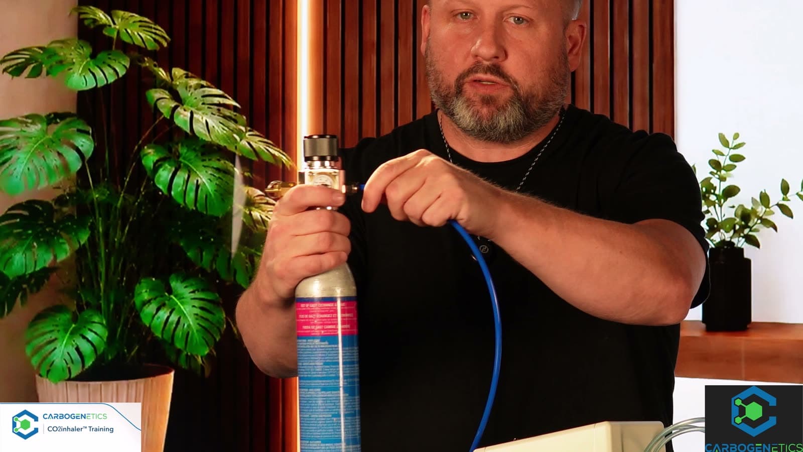 Pushing the blue tube into the regulator