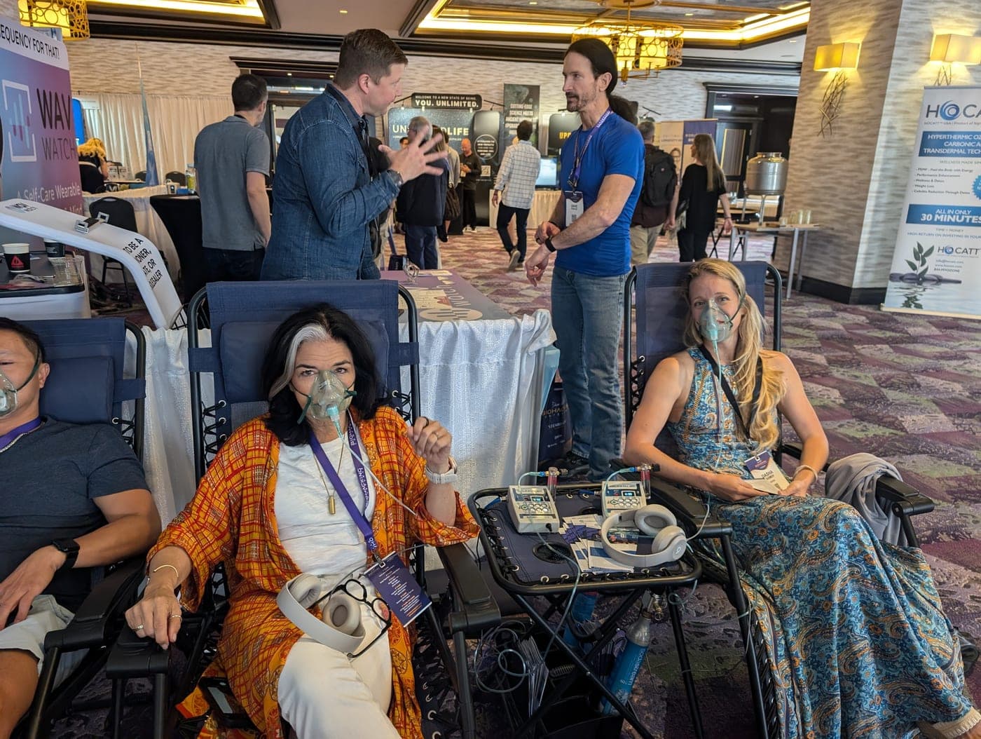A person using the CO2inhaler at a Carbogenetics event